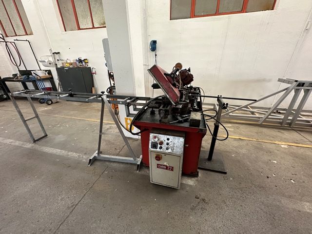 4TC052504-Caselli-Group-MITRE-SAW-FOR-IRON-RAIM-22 (3).JPG